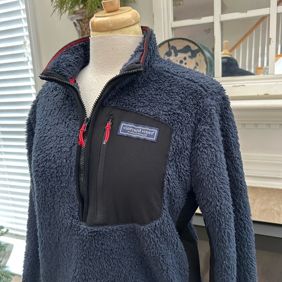 Vineyard Vines Navy Fleece Pullover - Picture 2 of 6